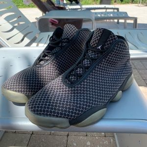 Jordan Horizons Men 11 Grey